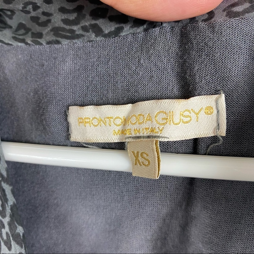 PRONTOMODA Giusy mady in Italy 100% silk sleeveless top Sz XS - Picture 5 of 7